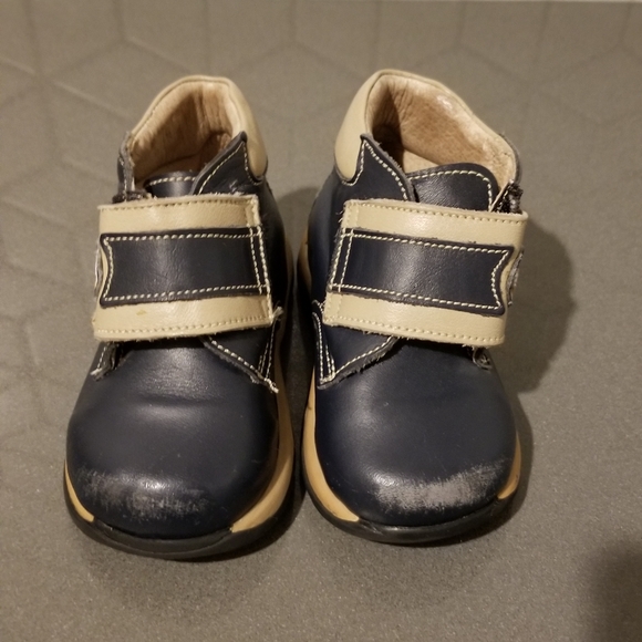 European toddler shoes - Picture 2 of 6